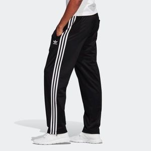 Adidas sweatpants/trackpants